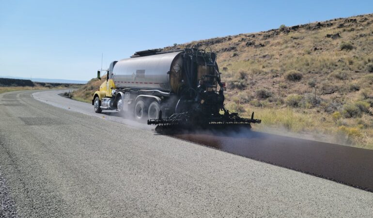 Enrobés : améliorez la durabilité de vos surfaces extérieures