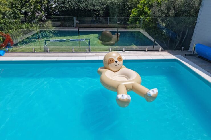 Traçage au sol d’une piscine haricot ou forme libre