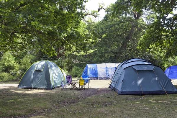 Les erreurs à éviter lors du choix d’un abri de camping
