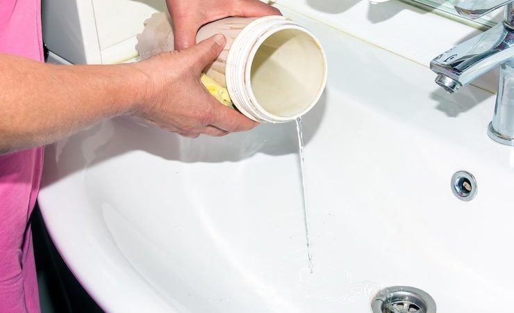 Déboucher ses canalisations naturellement avec le bicarbonate de soude