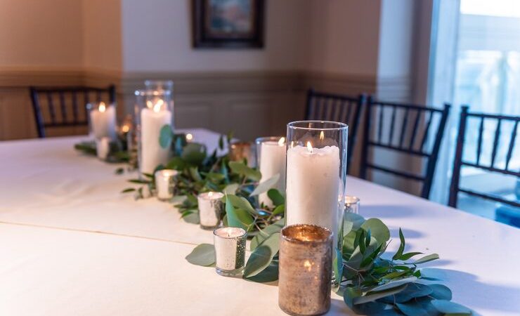 Comment créer un chemin de table lumineux uniquement avec des bougies