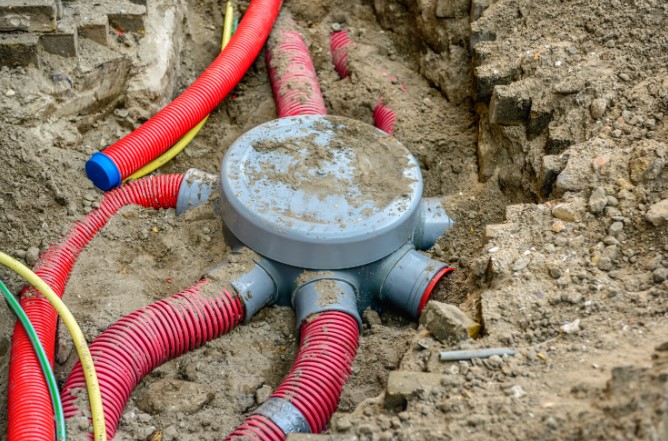 Tout-à-l&rsquo;égout : comment raccorder votre maison au réseau public d&rsquo;assainissement ?